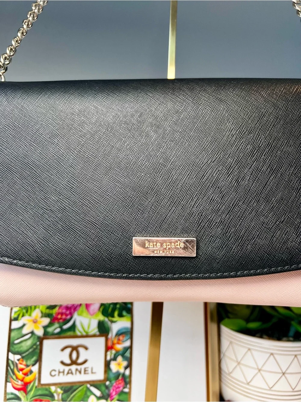 Kate Spade New York Black Blush Saffiano Leather Chain Shoulder Handbag Purse